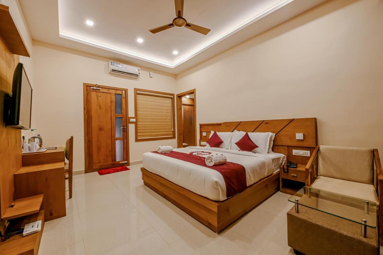 Aveda Munnar Mountains And Mist Hotel Exterior photo