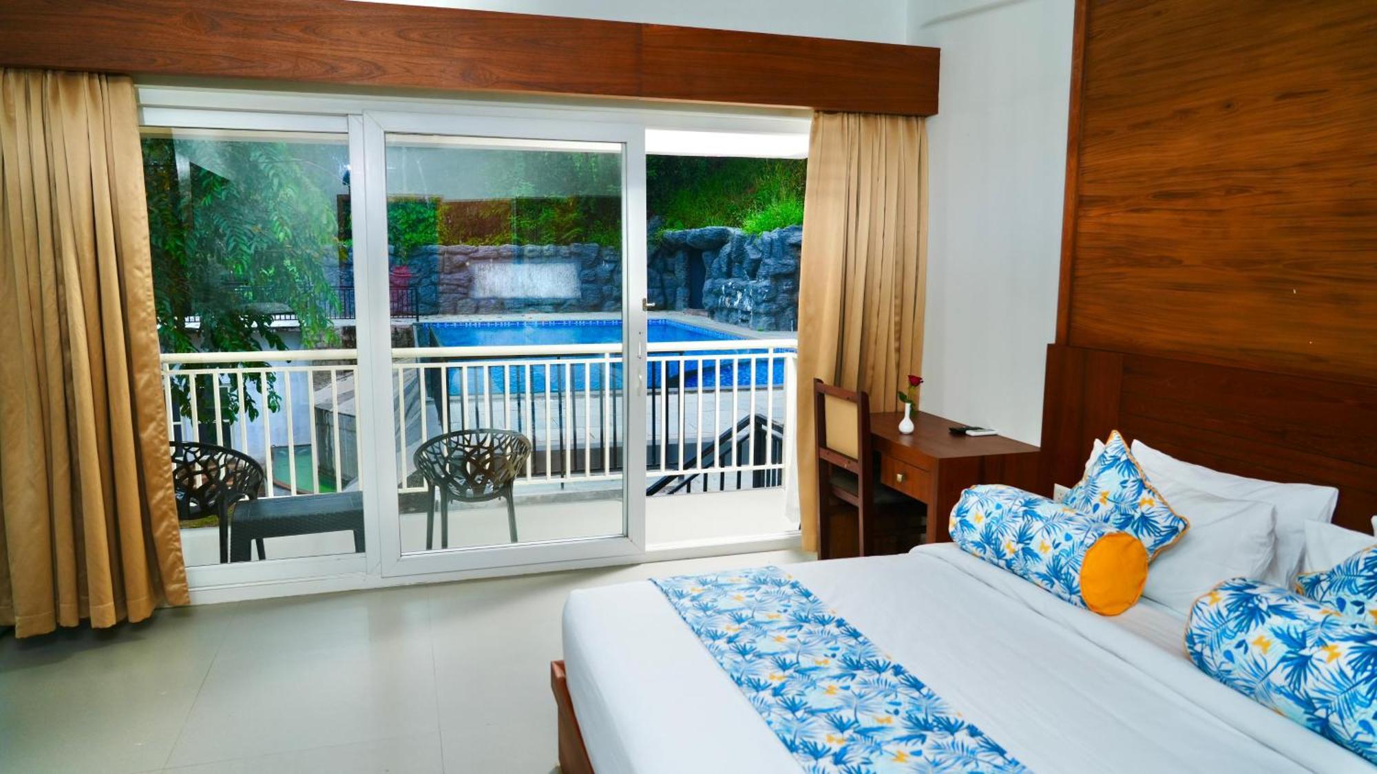 Aveda Munnar Mountains And Mist Hotel Exterior photo