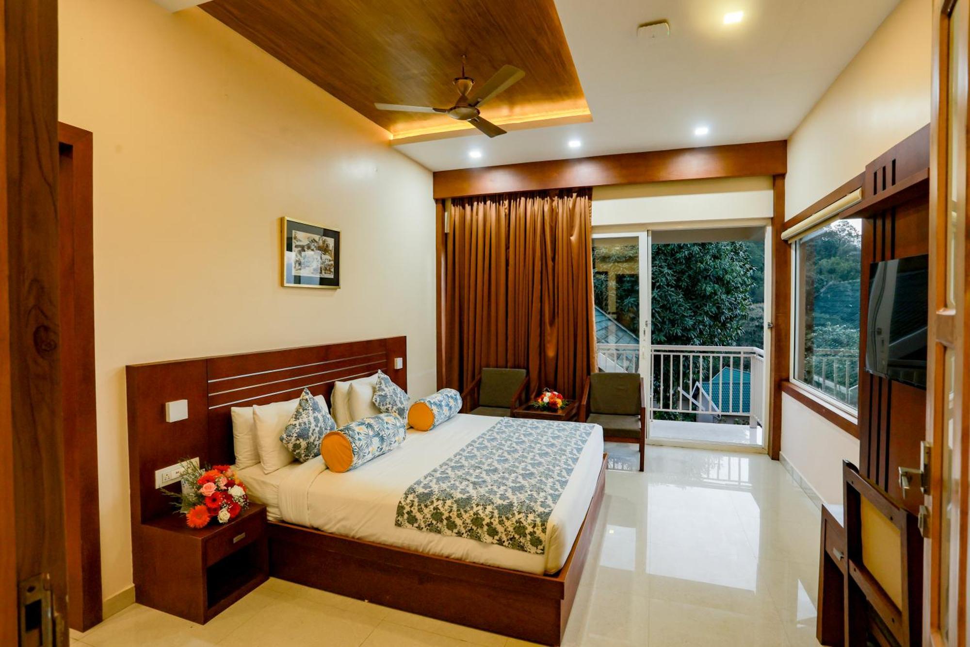 Aveda Munnar Mountains And Mist Hotel Exterior photo