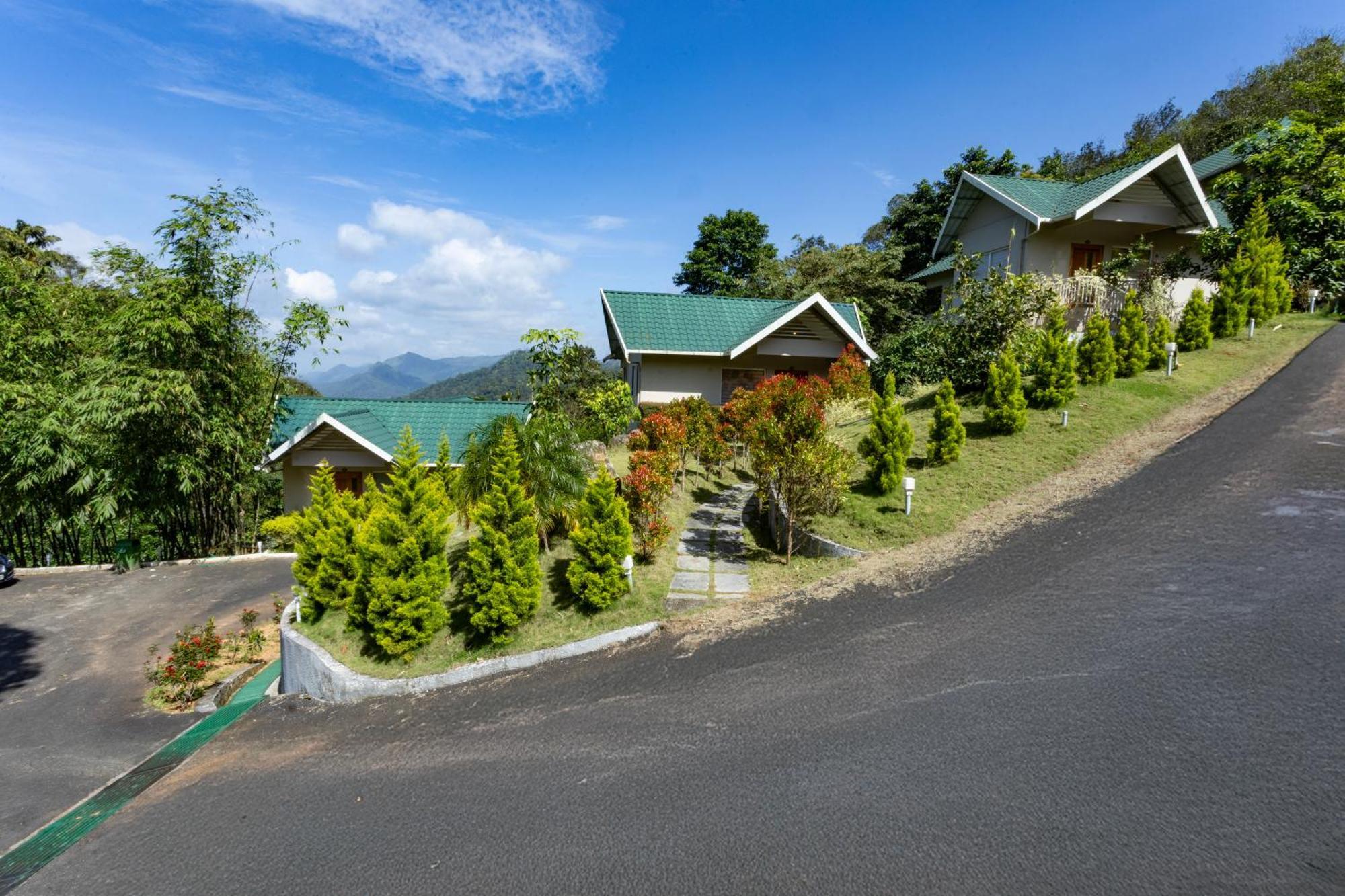 Aveda Munnar Mountains And Mist Hotel Exterior photo