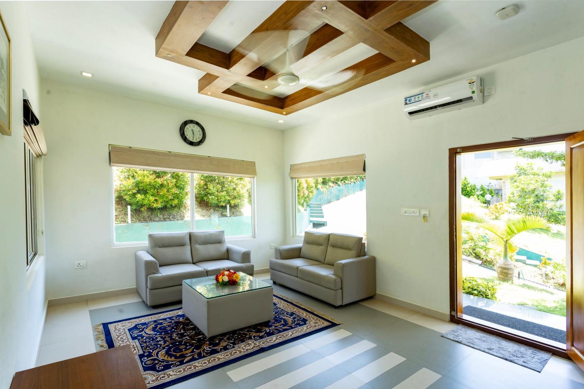 Aveda Munnar Mountains And Mist Hotel Exterior photo